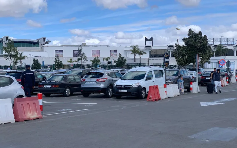 Escándalo en Marruecos : Tarifas de aparcamiento en aeropuertos disparan la indignación ciudadana