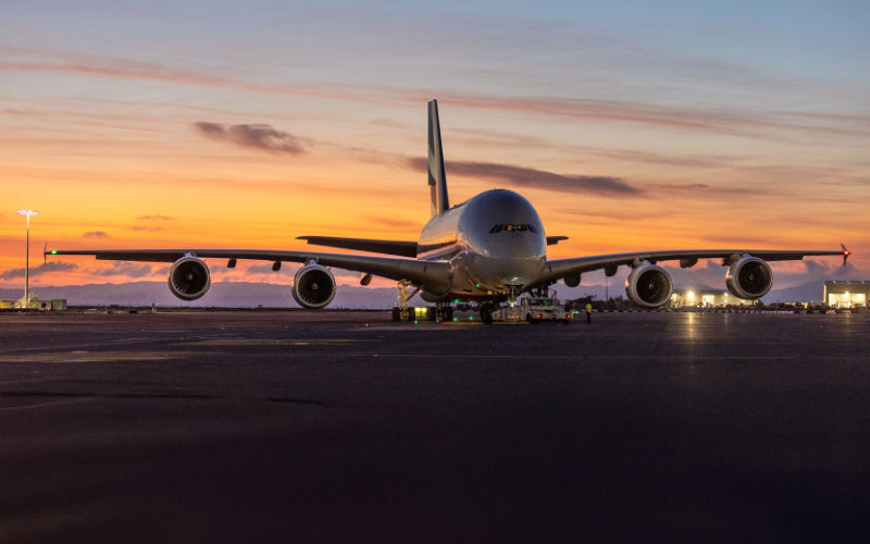 Europa plantea revolución aérea : Equipaje de mano gratis desata batalla entre aerolíneas y pasajeros