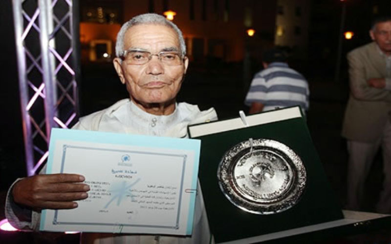 Fallece Benasser Oukhouya : La voz del Atlas que revolucionó la música amazige marroquí