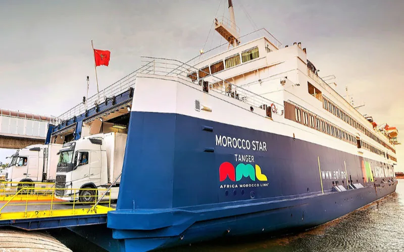 Ferry marroquí colisiona en Algeciras : Operación Marhaba sufre contratiempo