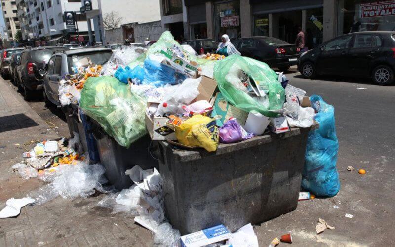 Fez se ahoga en basura : Crisis sanitaria y turística tras millonario contrato de limpieza