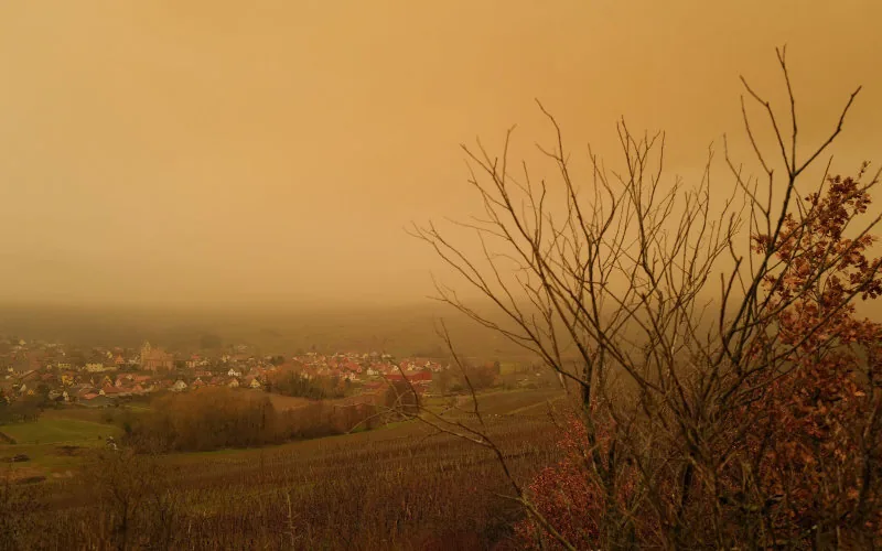 Francia en alerta : Nueva ola de polvo sahariano se acerca al sureste del país