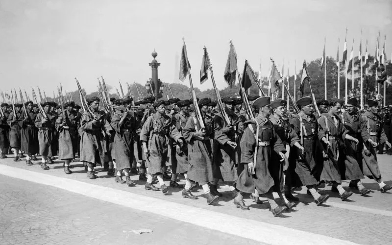 Francia devolverá a Marruecos 2,5 millones de documentos coloniales : un hito histórico