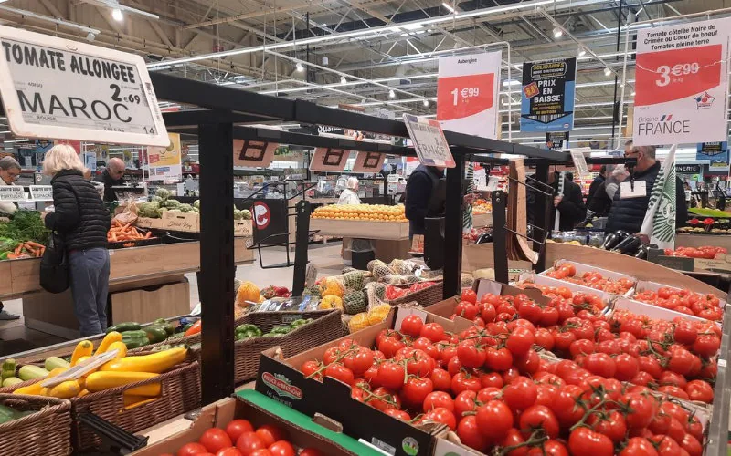 Francia endurece normas : Tomates marroquíes en riesgo por nueva ley agrícola