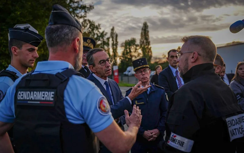 Francia endurece su política migratoria : Retailleau anuncia medidas que afectarán a marroquíes