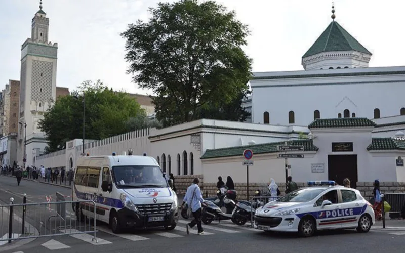 Francia refuerza seguridad en mezquitas ante Ramadán 2025 : Alerta por amenaza terrorista