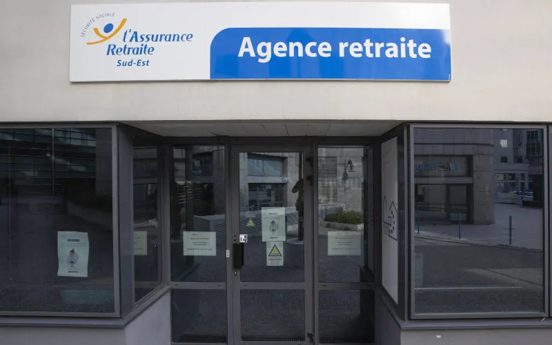 Fraude millonario : Marroquí cobra 25 años la pensión de su madre fallecida en Francia