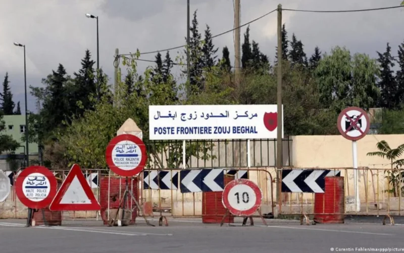 Frontera Argelia-Marruecos : Zouj Bghal se abre para 42 prisioneros, pero quedan 500 expedientes pendientes