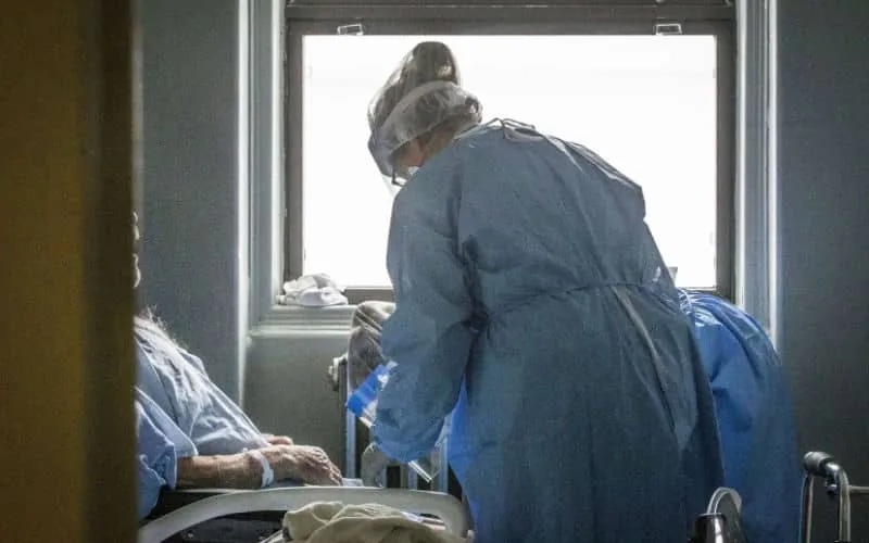 La fuga de talento sanitario : Enfermeros marroquíes eligen Canadá por mejores oportunidades