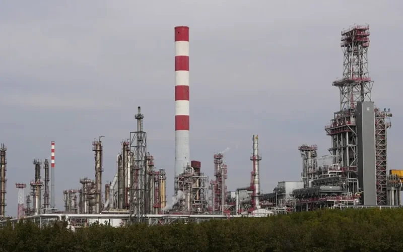 El gasóleo marroquí desconcierta a las refinerías españolas