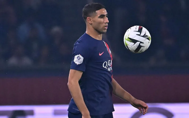 Hakimi bajo presión : Luces y sombras en la victoria del PSG sobre el Milan