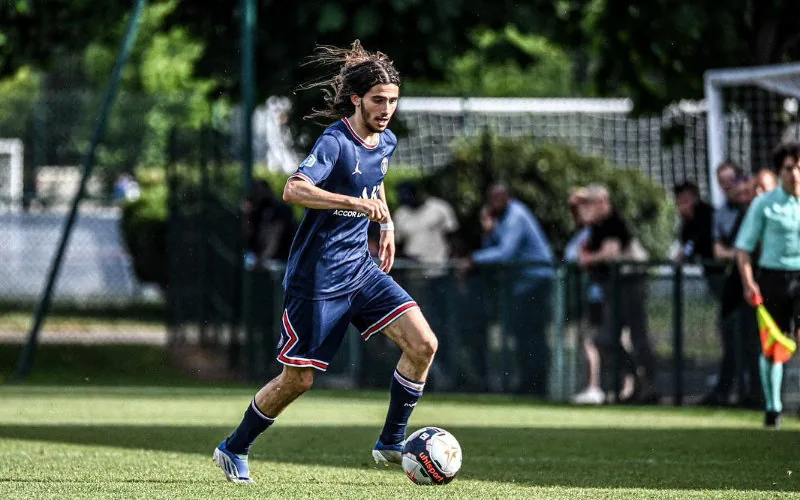 Ilyes Housni : La joya franco-marroquí que Qatar busca nacionalizar para su selección