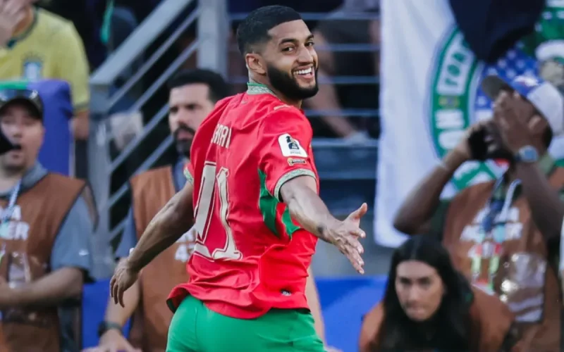 Ismael Saibari, goleador contra Brasil con sus calcetines rotos