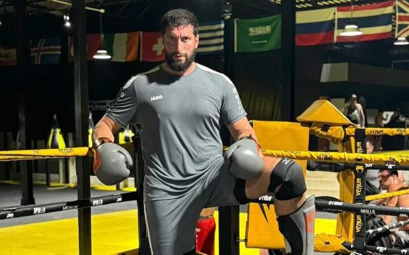 Jamal Ben Saddik : 10 meses de suspensión por dopaje en Glory Kickboxing