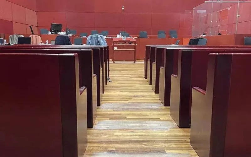Joven musulmana condenada en Nantes por agredir a su padre en disputa por el velo islámico