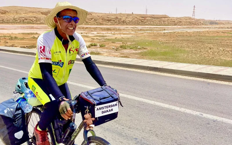Karim Mosta, el ultramaratonista de 69 años que cruzará Eurasia en bicicleta : 16.000 km y 16 países