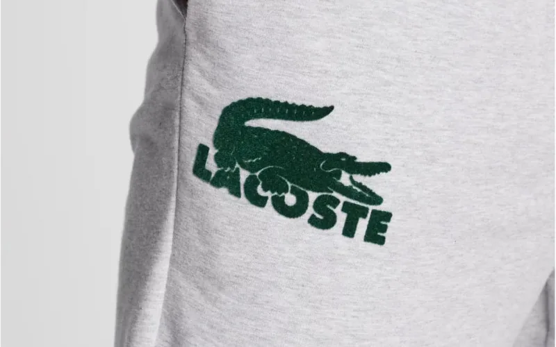 Lacoste rectifica : El mapa de Marruecos unificado tras protesta viral