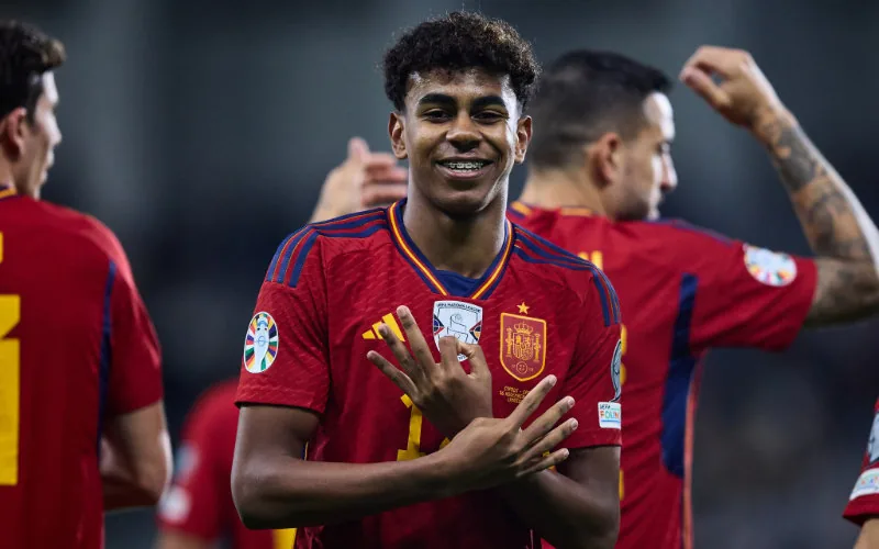 Lamine Yamal : El prodigio del Barça que brilla con La Roja y se aleja de Marruecos