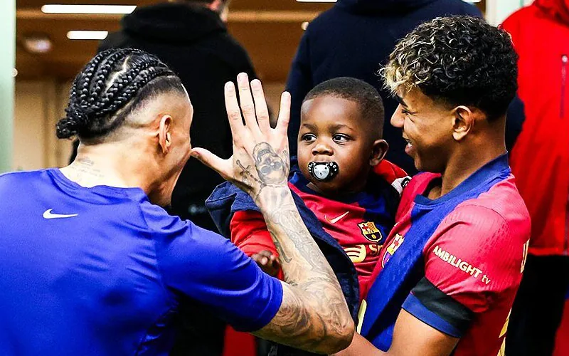Lamine Yamal : El prodigio del Barça que deslumbra en la Champions con 17 años