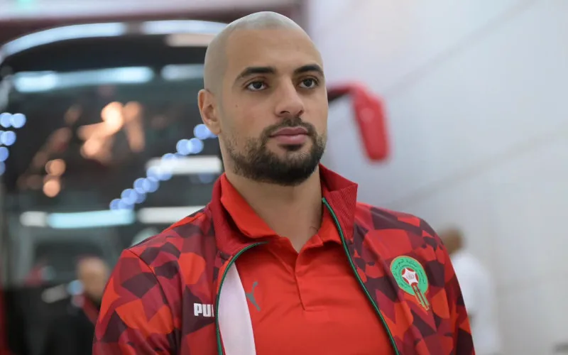 Manchester United decidirá el destino de Amrabat : ¿Se queda en Old Trafford ?