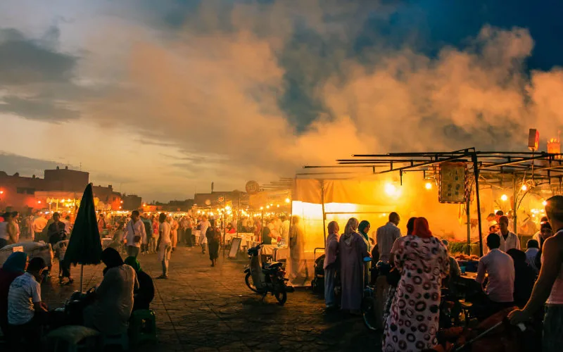 Marrakech, la ciudad que desvela : Estudio revela el impacto del turismo en el sueño