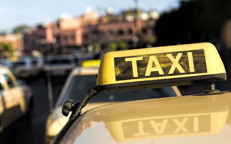 Marrakech : La crisis del transporte local ante el auge turístico