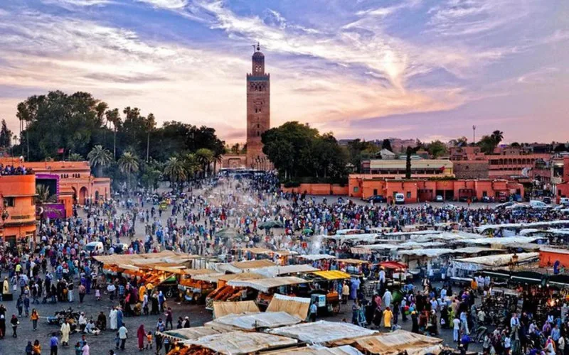 Marrakech intensifica la seguridad : Detienen a falsos guías y mendigos en Jemaa El-Fna