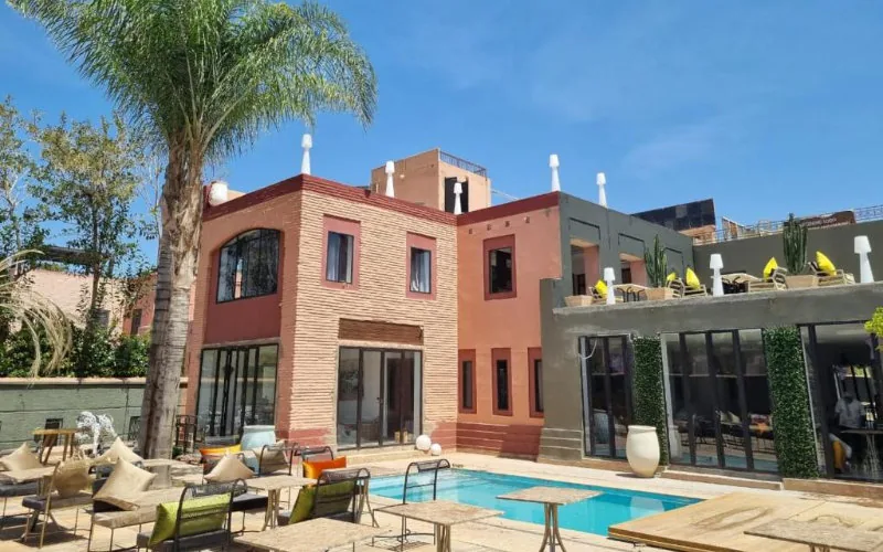 Marrakech renace : El turismo impulsa la recuperación tras el devastador terremoto