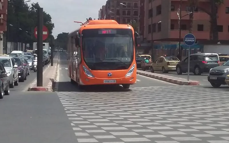 Marrakech revoluciona su transporte : nueva red de autobuses urbanos e interurbanos en licitación
