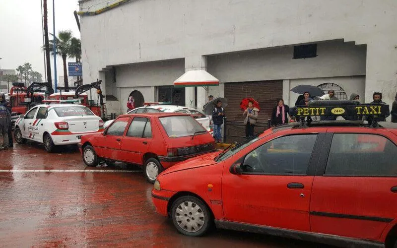 Marruecos debate : Cámaras en taxis, entre seguridad y privacidad