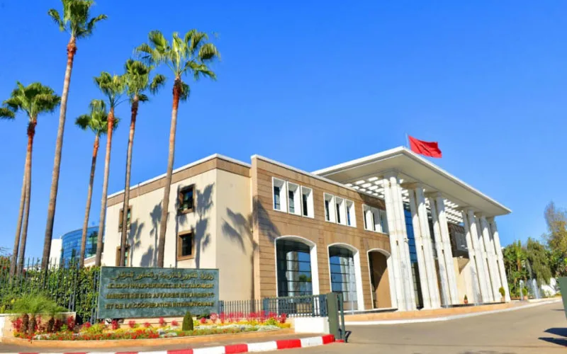 Marruecos expropia propiedades argelinas : Escalada diplomática en el Magreb