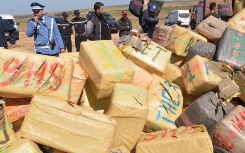 Marruecos incinera 7,8 toneladas de hachís en operativo antidrogas masivo