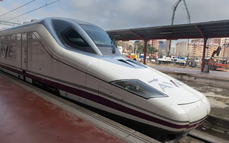 Marruecos lanza megaproyecto ferroviario : Gigantes mundiales compiten por 168 trenes