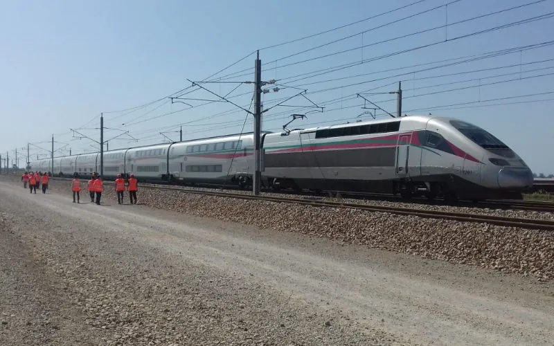 Marruecos moderniza su red ferroviaria : ONCF invierte en 168 trenes de última generación