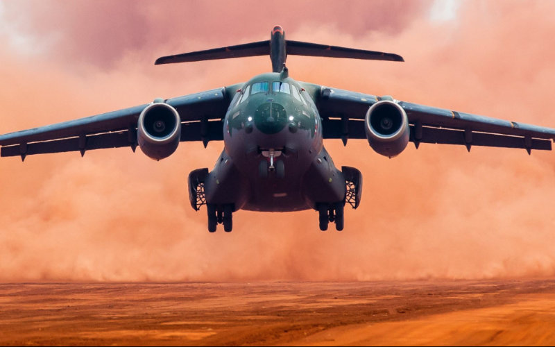 Marruecos negocia compra millonaria de aviones militares KC-390 a Embraer