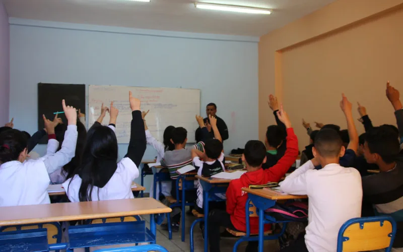 Marruecos : Polémica por alza de matrículas en colegios privados desata debate sobre educación