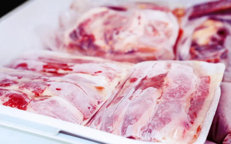 Marruecos prohíbe importar carne congelada : Crisis en el sector cárnico