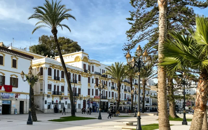 Tánger revoluciona el aparcamiento : adiós a los "zapatos" y bienvenida a la era digital