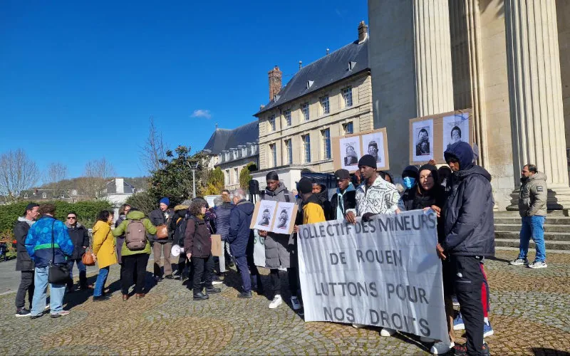 Migrantes en Rouen denuncian trabas burocráticas : La lucha por los permisos de residencia