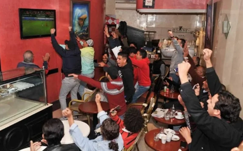 Mundial 2026 : los cafés marroquíes autorizados a velar por los Leones