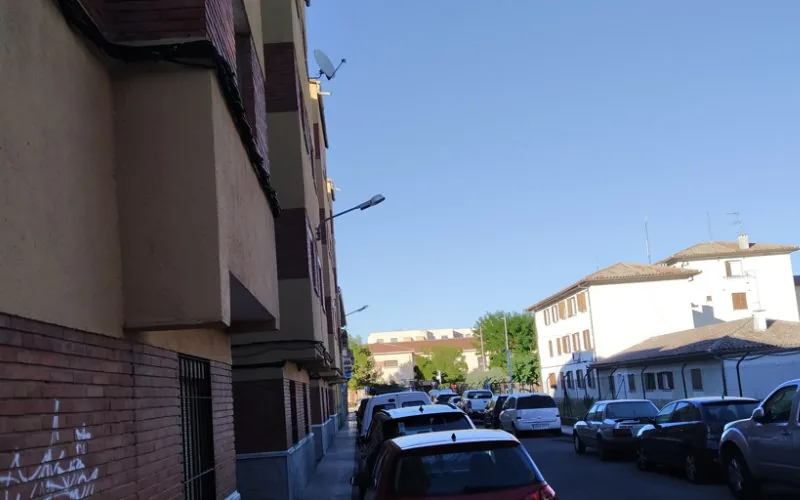 Niño héroe en Toledo : Su grito salva a su madre de un intento de feminicidio