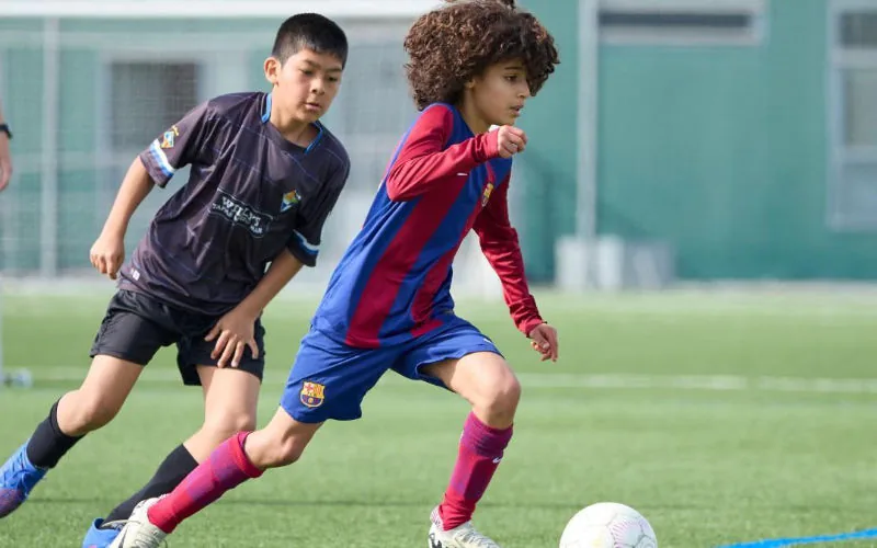 El nuevo Maradona del Barça : Adam Qaroual, la joya marroquí de 12 años que deslumbra en La Masia