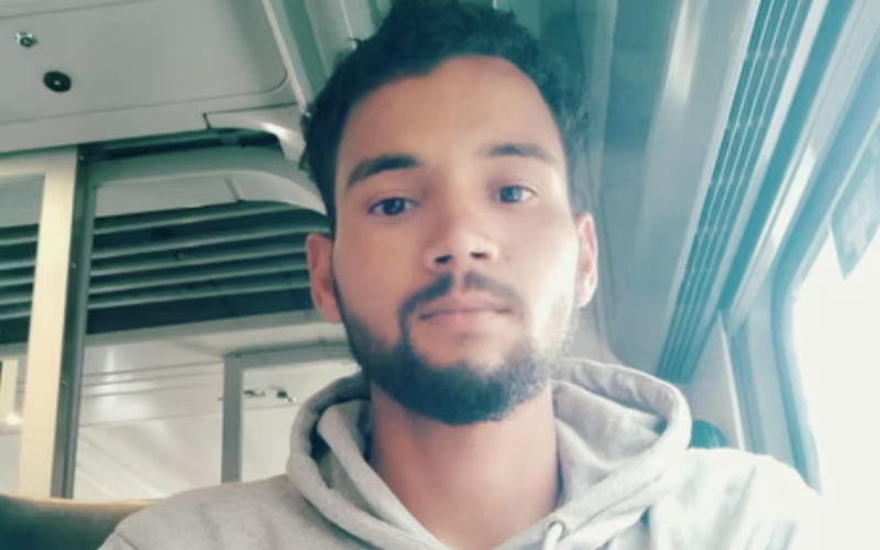 Odisea en el Mediterráneo : Joven egipcio nada 40 horas hacia Europa