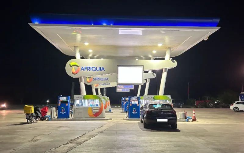 El petróleo vuelve a superar los 100 dólares : nueva amenaza para el diésel en Marruecos