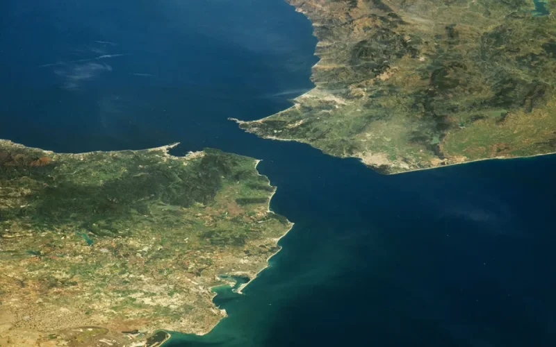 En plena crisis con Marruecos, España quiere comprar imágenes satelitales por 7,4 millones de euros