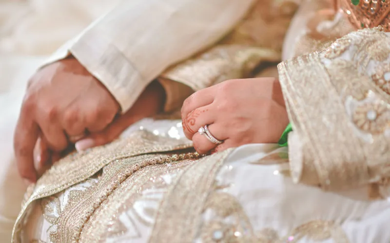 Polémica en Marruecos : El auge del matrimonio patrocinado divide a la sociedad