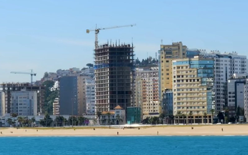 Polémica en Tánger : Rascacielos amenazan patrimonio histórico en pleno paseo marítimo
