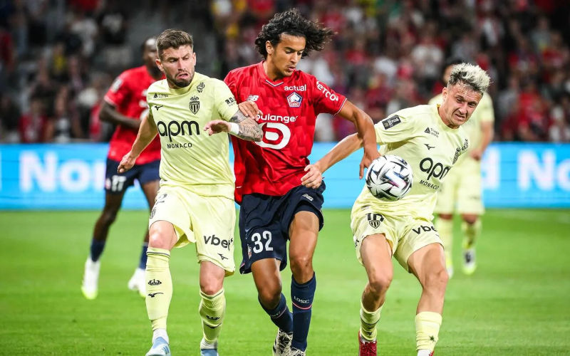 PSG apunta a la joya del Lille : Ayyoub Bouaddi, el prodigio francés que deslumbra en Europa