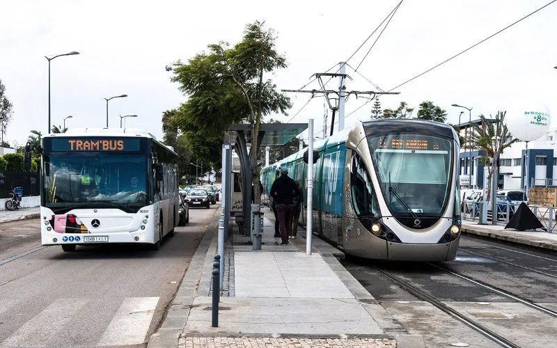 Rabat moderniza su transporte : Nueva red de autobuses de alto nivel para la CAN 2025