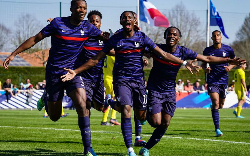 Ramadán y fútbol : La FFF aclara su postura sobre el ayuno en la selección francesa